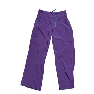 Women’s Carhartt pant’s